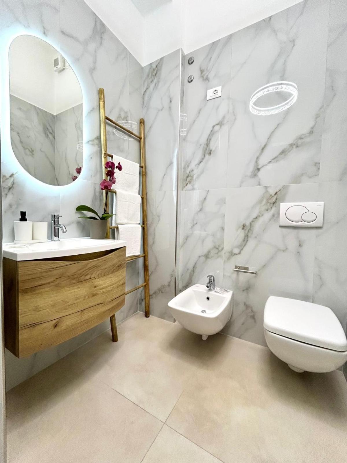 Sea Pearl Luxury Rooms La Spezia Luaran gambar